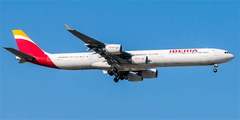 Iberia. Airline code, web site, phone, reviews and opinions..